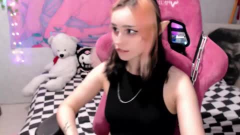 Nancy online show from 05.12.26