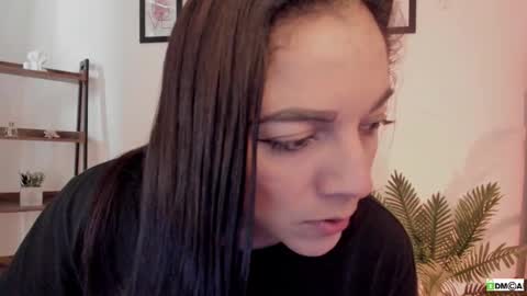 Snapshot of pink_kitten_ chatting on 01.18.26 Eli online show from 01.18.26