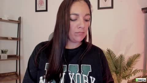 Snapshot of pink_kitten_ chatting on 02.27.26 Eli online show from 02.27.26