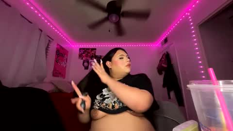 Snapshot of pinkbhabie chatting on 01.06.25 Lina Funeral online show from 01.06.25