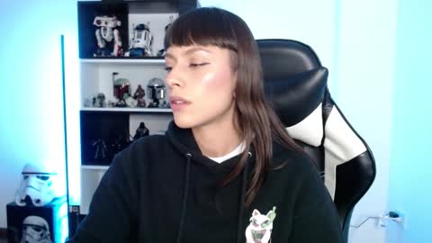 Snapshot of pinkcatlive chatting on 09.24.25 Emily online show from 09.24.25