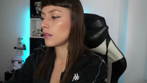 Emily online show from 04.14.26