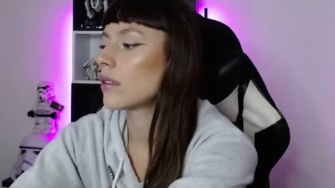 Snapshot of pinkcatlive chatting on 06.19.26 Emily online show from 06.19.26