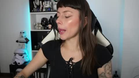 Emily online show from 07.29.26