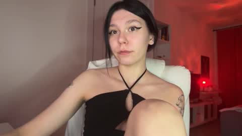 pinkdollylovv online show from 02.28.25