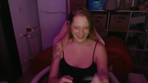 pinkladyx2 online show from 02.01.25