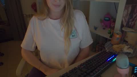 pinkladyx2 online show from 10.26.25