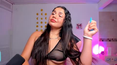 Sarah .. online show from 11.16.25