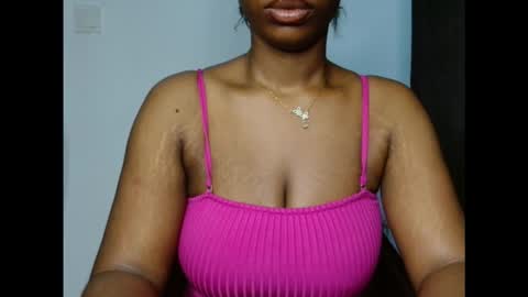 Snapshot of pinkxsugar chatting on 10.16.25 pinkxsugar online show from 10.16.25