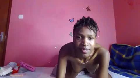 Snapshot of pinky_cockoo chatting on 02.19.26 pinky_cockoo online show from 02.19.26