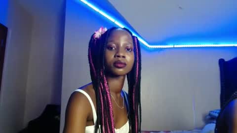 Pinky online show from 11.28.25