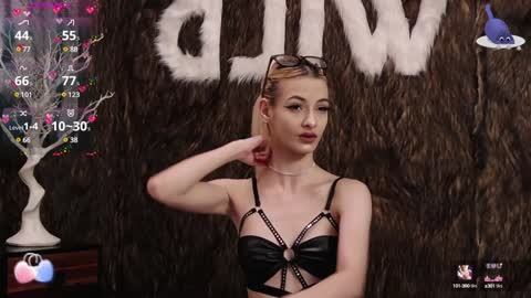 Snapshot of pinkyspark chatting on 01.09.25 Pinky online show from 01.09.25