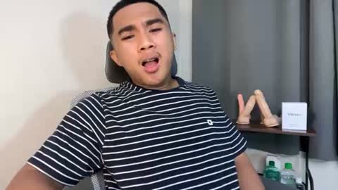 Snapshot of pinoyadriannexxx chatting on 08.02.26 Adrianne online show from 08.02.26