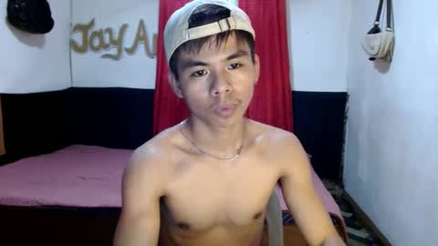 Snapshot of pinoymonstercock_xx chatting on 02.15.25 WIN WIN JAY AR online show from 02.15.25