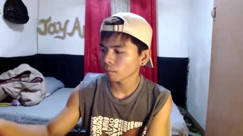 Snapshot of pinoymonstercock_xx chatting on 02.27.25 WIN WIN JAY AR online show from 02.27.25