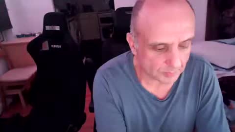 Snapshot of pip10 chatting on 10.03.25 pip10 online show from 10.03.25