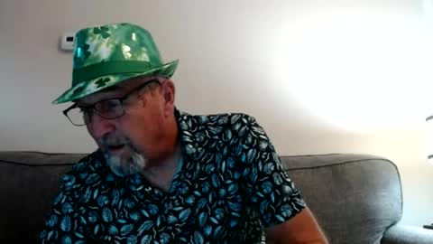 Snapshot of pipewizard chatting on 06.14.26 pipewizard online show from 06.14.26