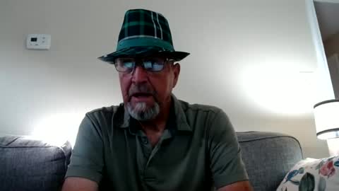 Snapshot of pipewizard chatting on 06.19.26 pipewizard online show from 06.19.26