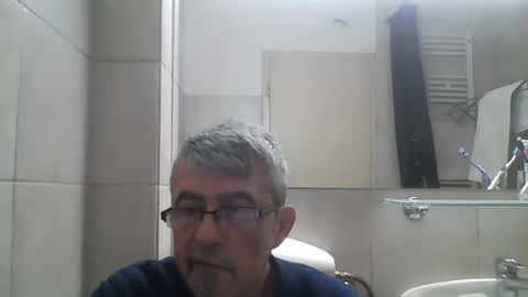 pipi2704 online show from 01.01.25