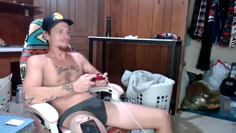 pippylongdickin online show from 10.10.25