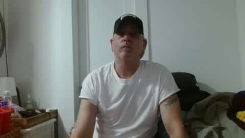 Snapshot of pirate334 chatting on 05.11.26 pirate334 online show from 05.11.26