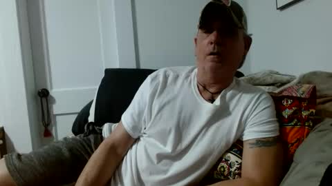 Snapshot of pirate334 chatting on 05.24.26 pirate334 online show from 05.24.26