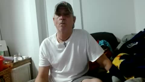 Snapshot of pirate334 chatting on 05.25.26 pirate334 online show from 05.25.26