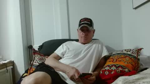 Snapshot of pirate334 chatting on 05.27.26 pirate334 online show from 05.27.26