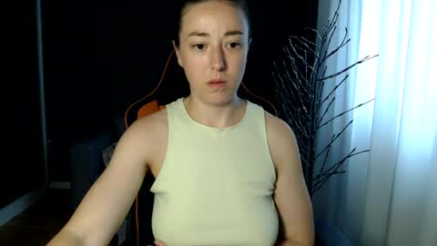 Snapshot of piscesgirl06 chatting on 07.21.26 piscesgirl06 online show from 07.21.26