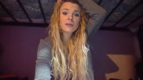 Snapshot of pistlewhipme chatting on 03.11.26 Pistol whip me and master Diablo online show from 03.11.26