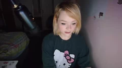 Kitty online show from 12.15.25