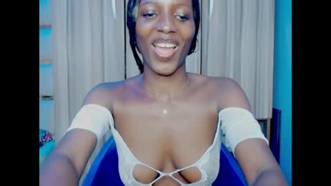 Ella online show from 05.22.26