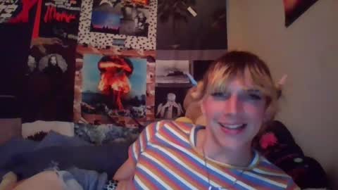 pixiedustslutt online show from 08.10.26