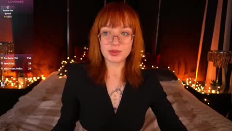 pixiepeachh online show from 12.23.25