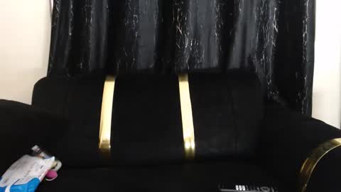 Snapshot of pixietease1 chatting on 02.01.26 pixietease1 online show from 02.01.26