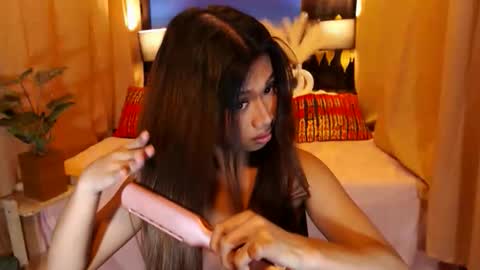 pixiewinky online show from 04.12.26