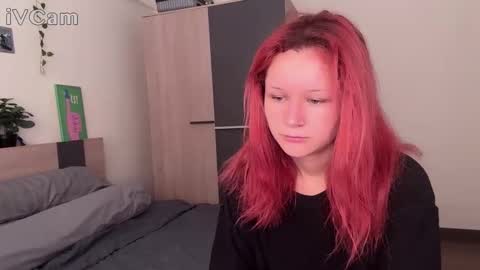 Snapshot of pixieyes0n chatting on 02.15.26 Daryl online show from 02.15.26