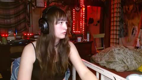 Izzy online show from 02.23.26