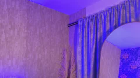 cris online show from 04.14.26