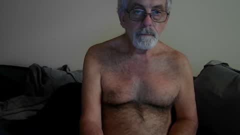 Snapshot of pjdaddjo775 chatting on 10.15.25 pjdaddjo775 online show from 10.15.25