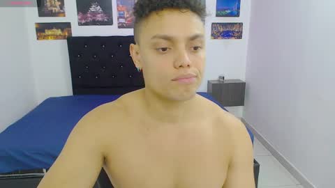 Snapshot of playboy_sex6 chatting on 12.01.24 PETER online show from 12.01.24