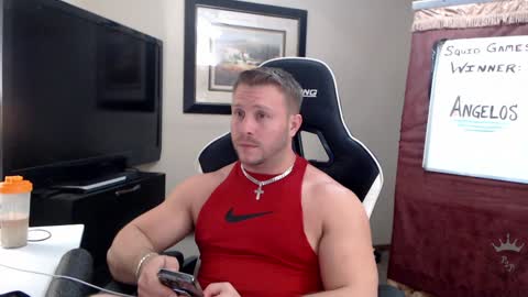 Snapshot of player2pawns chatting on 02.03.25 Player online show from 02.03.25