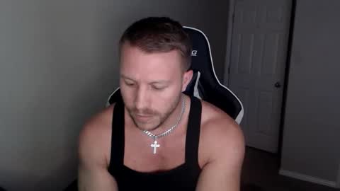 Snapshot of player2pawns chatting on 12.02.25 Player online show from 12.02.25