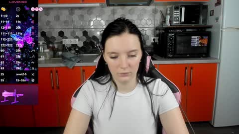 Snapshot of playful_mary chatting on 01.17.25 Masha online show from 01.17.25