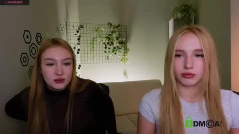 Sophie online show from 02.03.26
