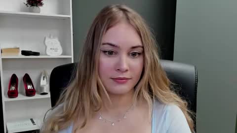 Valeria online show from 01.06.26