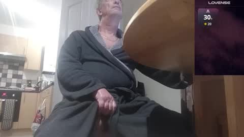 Play Me online show from 01.13.26