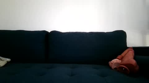 Julie online show from 01.23.25