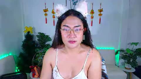Snapshot of ploysaithailand chatting on 05.06.26 Ploysai online show from 05.06.26