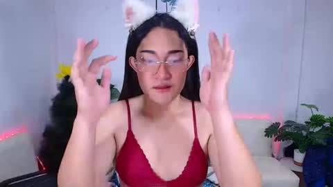 Snapshot of ploysaithailand chatting on 05.16.26 Ploysai online show from 05.16.26